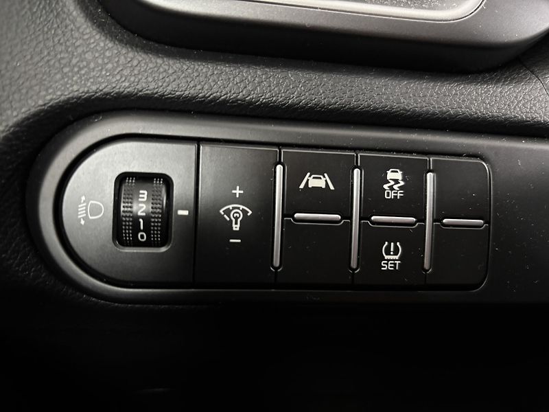 Kia Ceed 1,0 T-GDI Fresh,1.MAJITEL; ČR - fotka 17 z 17