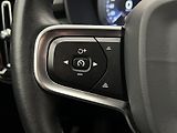 Volvo XC40 T3 MOMENTUM AUT 1. maj. - náhled 24