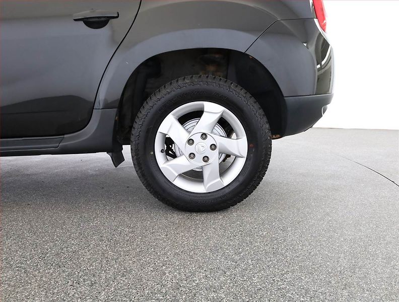 Dacia Duster (2011) 1.5 dCi, 4X4 - fotka 12 z 12