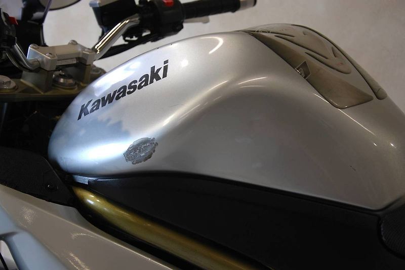 Kawasaki ER-6f (2006) ER6-f - fotka 17 z 20