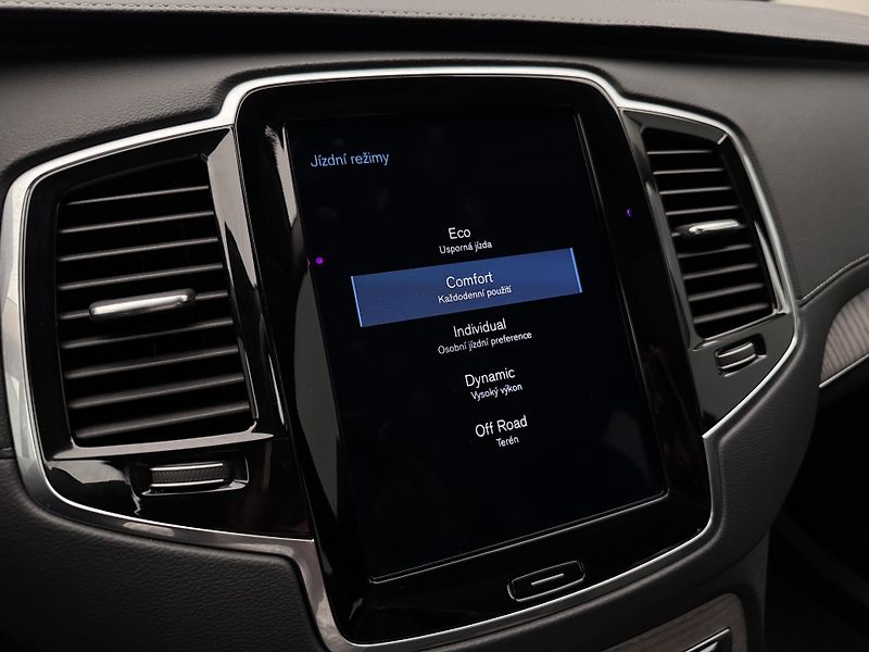 Volvo XC90 B5 AWD INSCRIPTION AUT CZ - fotka 50 z 55