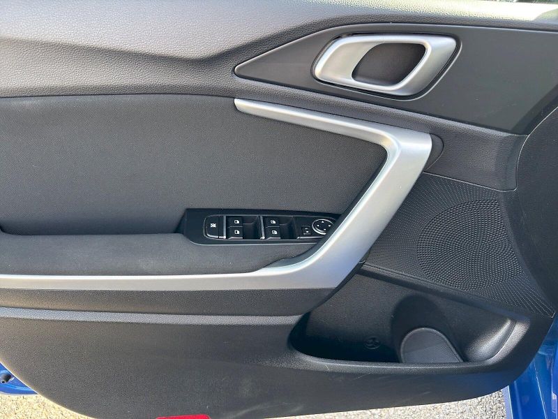 Kia Ceed (2021) - fotka 18 z 27