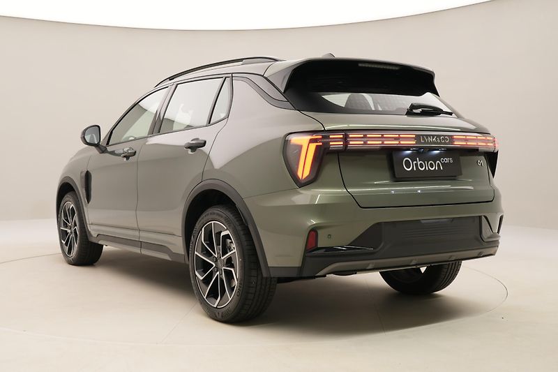 Lynk & Co 01 (2025) CORE PHEV AUT CZ 1.maj - fotka 11 z 95