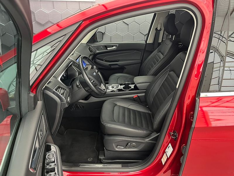 Ford Galaxy 2.5 HEV TITANIUM 7 míst - fotka 29 z 64