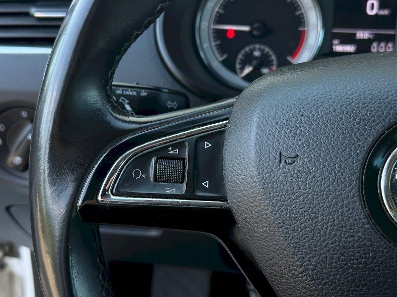 Škoda Octavia (2018) Combi 2.0 TDI 110 kW 4x4 Style - fotka 15 z 23