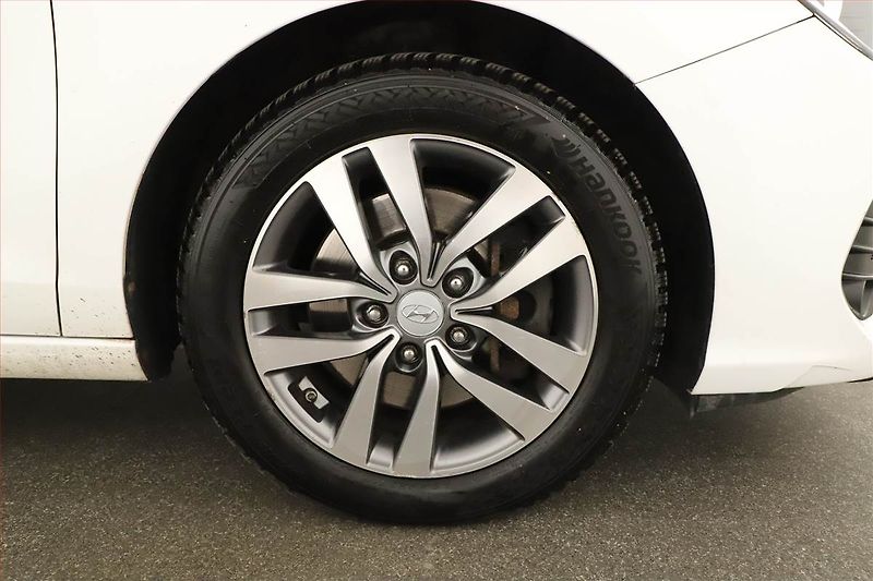 Hyundai i30 (2018) 1.4 T-GDI, Serv.kniha - fotka 14 z 14