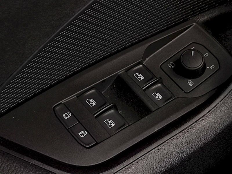 Škoda Octavia (2025) top Selection 2,0 Tdi 110 Kw D - fotka 24 z 38