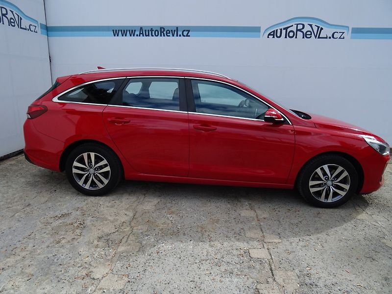Hyundai i30 (2018) 1.4T-GDi,103kW,1majČR,S.k,DPH! - fotka 5 z 25