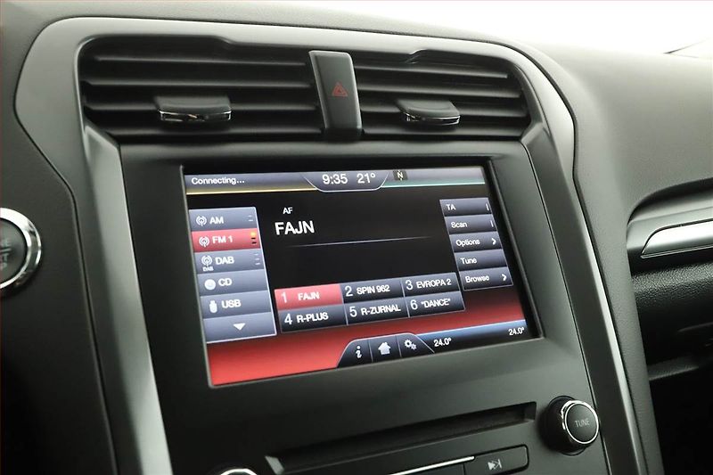 Ford Mondeo (2015) 2.0 TDCI, Kůže, Navi, Tempomat - fotka 9 z 15