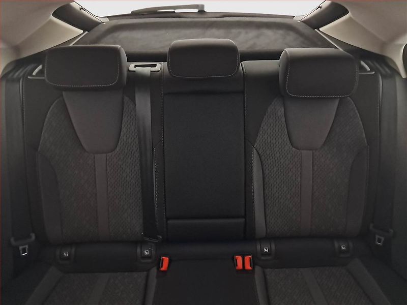 Škoda Octavia (2023) Style 1.5 TSI, ČR,1.maj - fotka 10 z 23