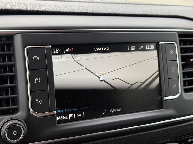 Toyota ProAce Verso 2,0 FAMILY L1 COMFORTNAVI - fotka 17 z 20