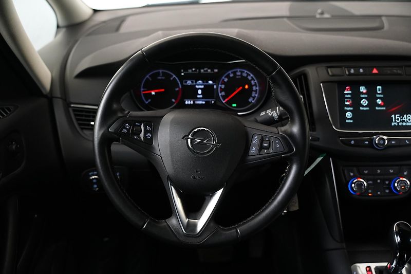 Opel Zafira - fotka 17 z 24