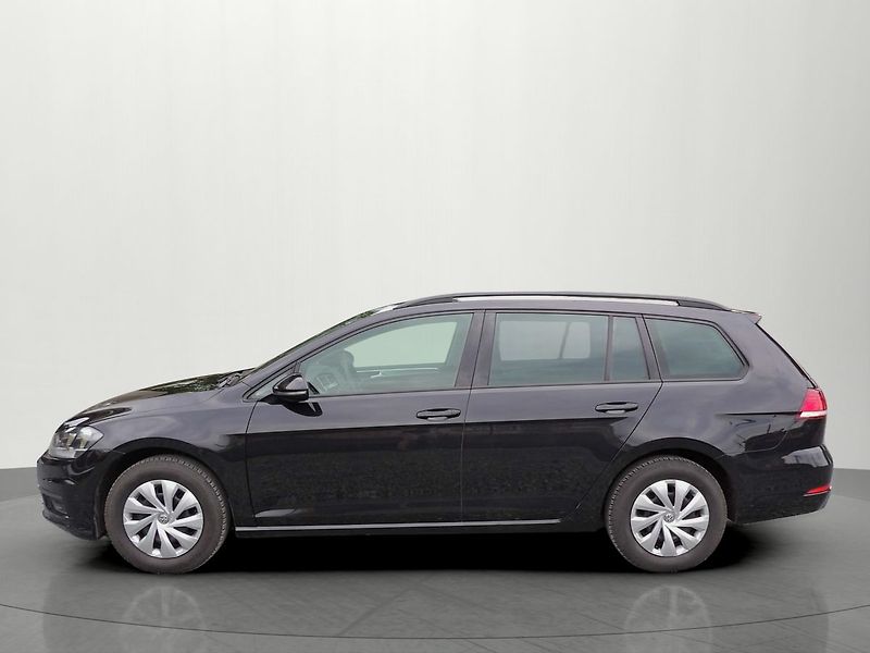 Volkswagen Golf 1.6TDI 85kW DSG Navi PDC - fotka 2 z 29