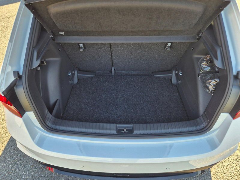 Škoda Fabia (2025) Monte Carlo 1.0TSi 85kW 6°manu - fotka 15 z 26
