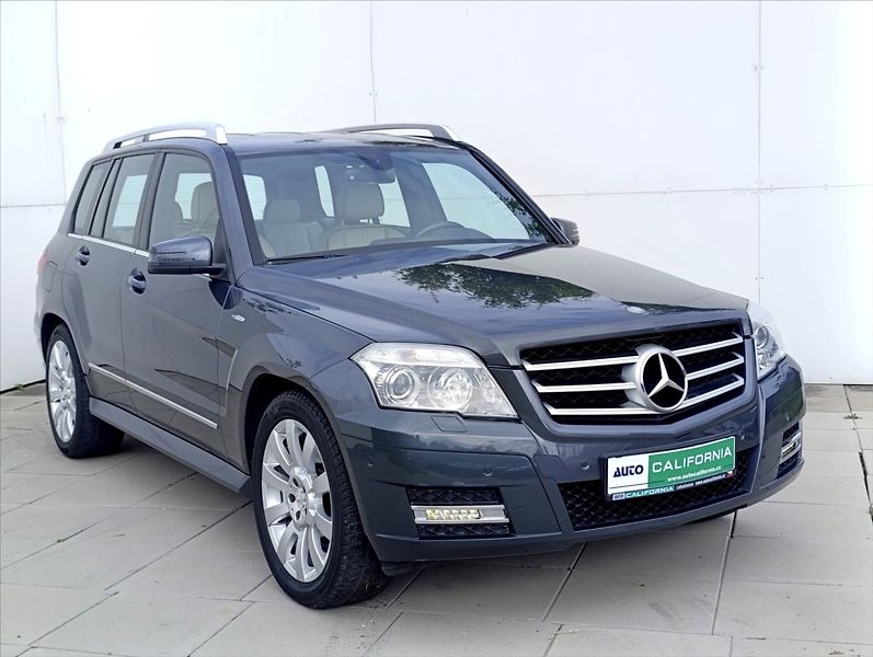 Mercedes-Benz GLK 2,1 220 REZERVOVÁNO CDi 4x4 Au - fotka 4 z 36