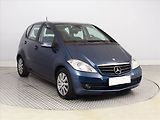 Mercedes-Benz Třídy A (2012) A 160 CDI , Automat, Tempomat - náhled 1