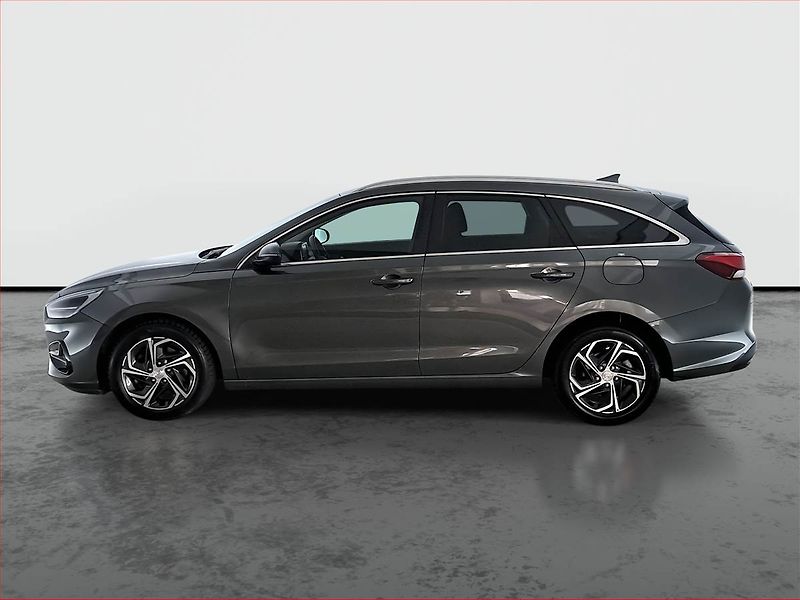 Hyundai i30 (2023) Smart 1.0 T-GDI - fotka 3 z 19