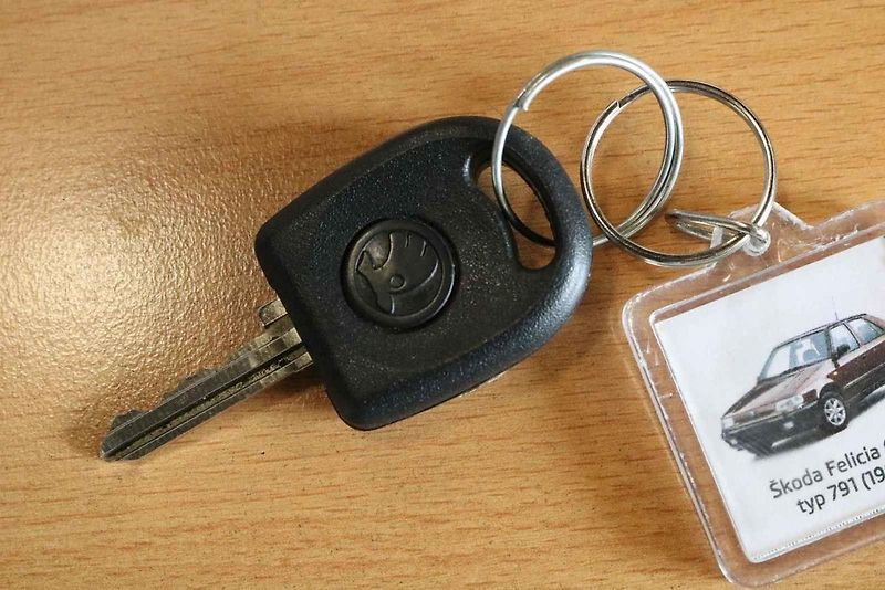 Klíč od vozu značky Porsche