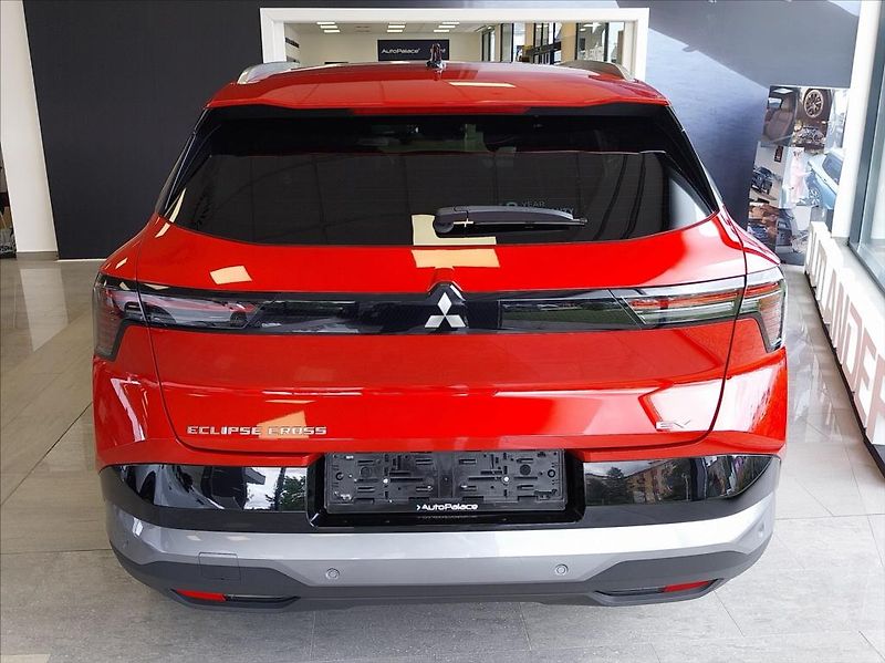 Mitsubishi Eclipse Cross (2026) 0,0 160kW / 87kWh  BEV INSTYLE - fotka 4 z 9