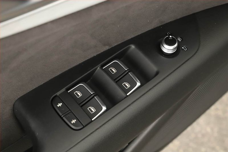 Audi A7 (2011) 3.0 TDI, 4X4, Automat, Kůže - fotka 10 z 16