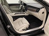 Volvo V90 B4 AWD BRIGHT PLUS AUT CZ - náhled 24