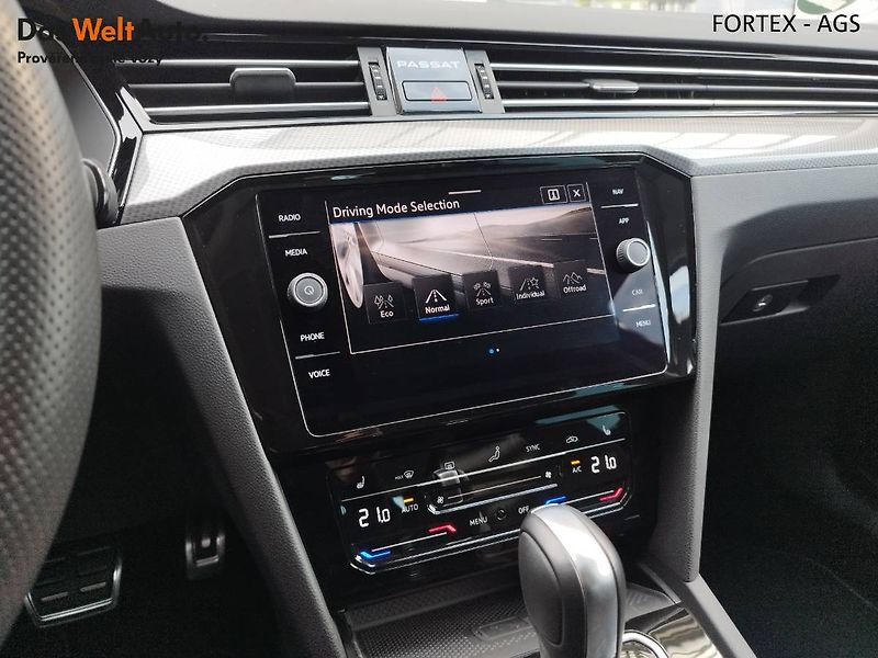 Volkswagen Passat Variant (2022) Alltrack,2.0 TDI,147kW,DSG,4Mo - fotka 17 z 23