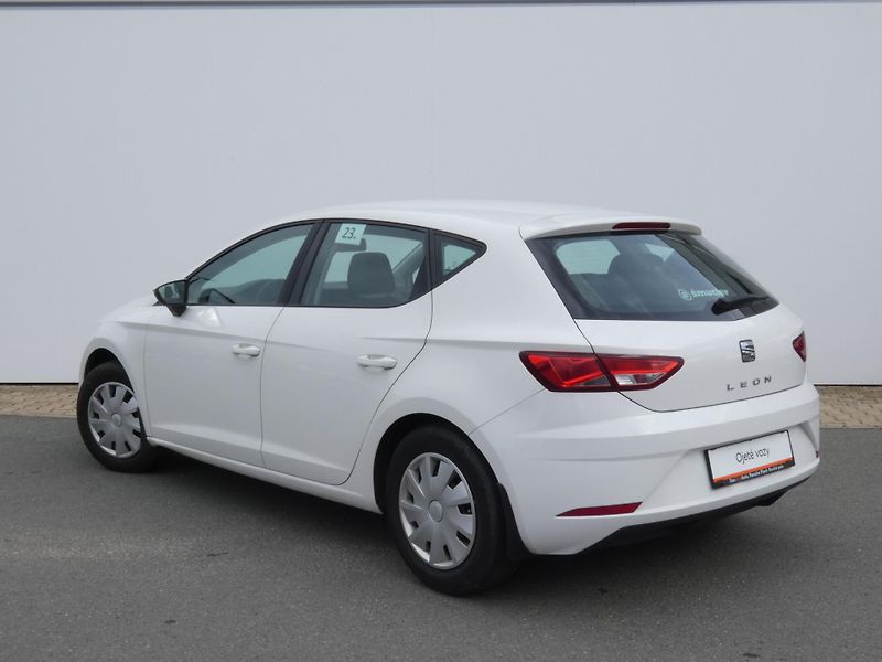 Seat Leon (2018) 1,2 TSI 63KW - fotka 13 z 30