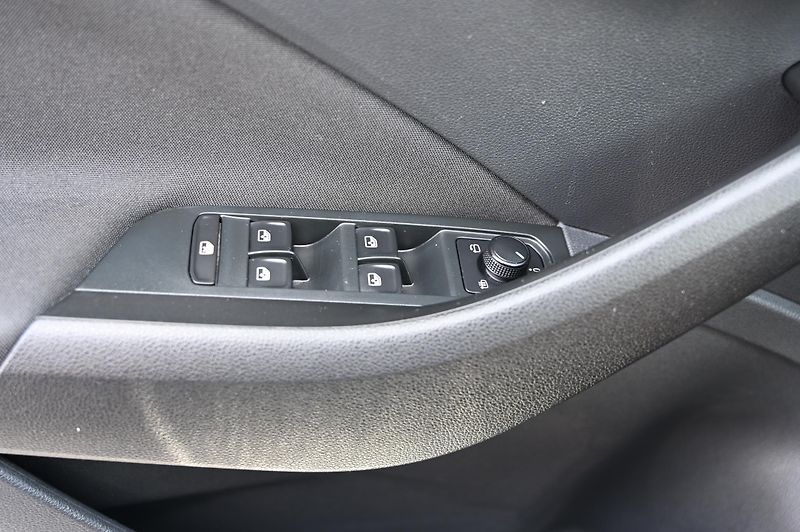 Škoda Scala 1.5TSI 110KW DSG Clever 1/2022 - fotka 19 z 49