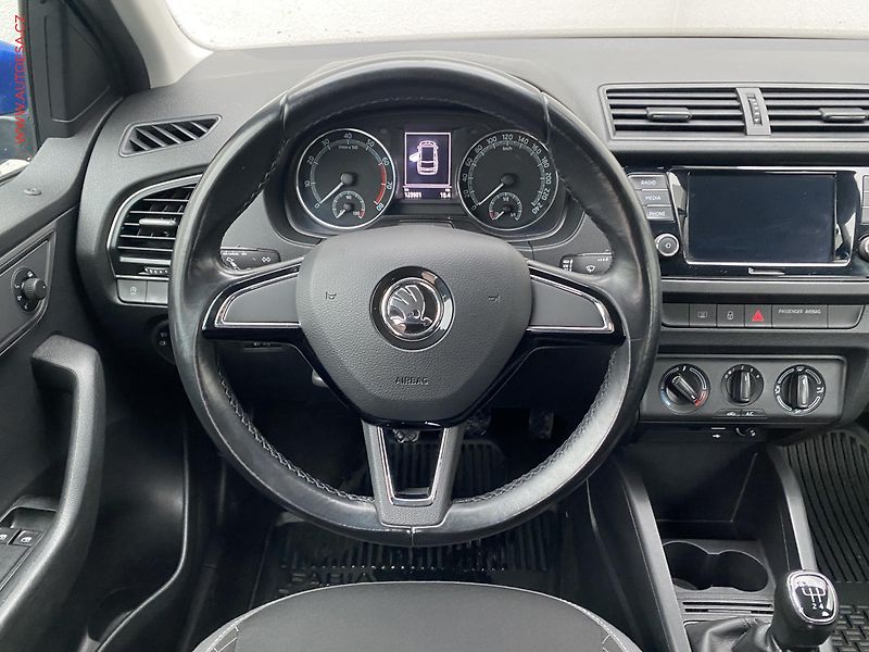Škoda Fabia (2019) 1.0 TSi, ČR, Ambition, +pneu - fotka 11 z 17