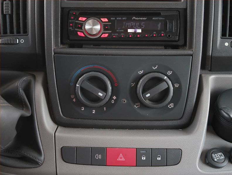 Peugeot Boxer (2007) 2.2 HDi, L2H2, ČR - fotka 11 z 14