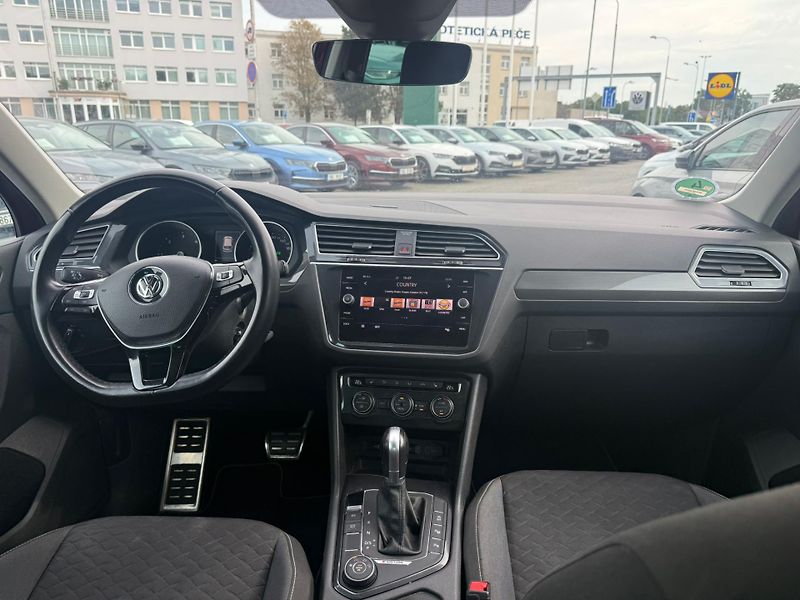 Volkswagen Tiguan 2.0TDI 110KW 4x4 DSG NOVÝ MOTO - fotka 5 z 20