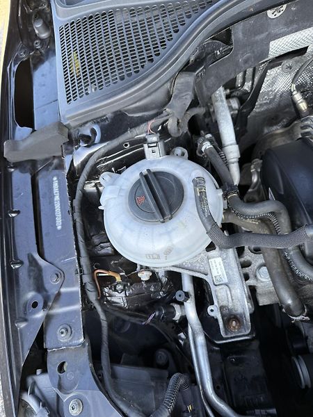 Škoda Octavia 1,4TSI 103kW Ambiente - fotka 20 z 21