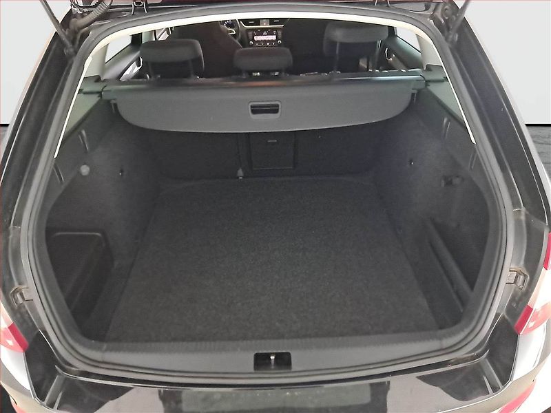 Škoda Octavia (2017) Style 1.6 TDI, Serv.kniha - fotka 14 z 21