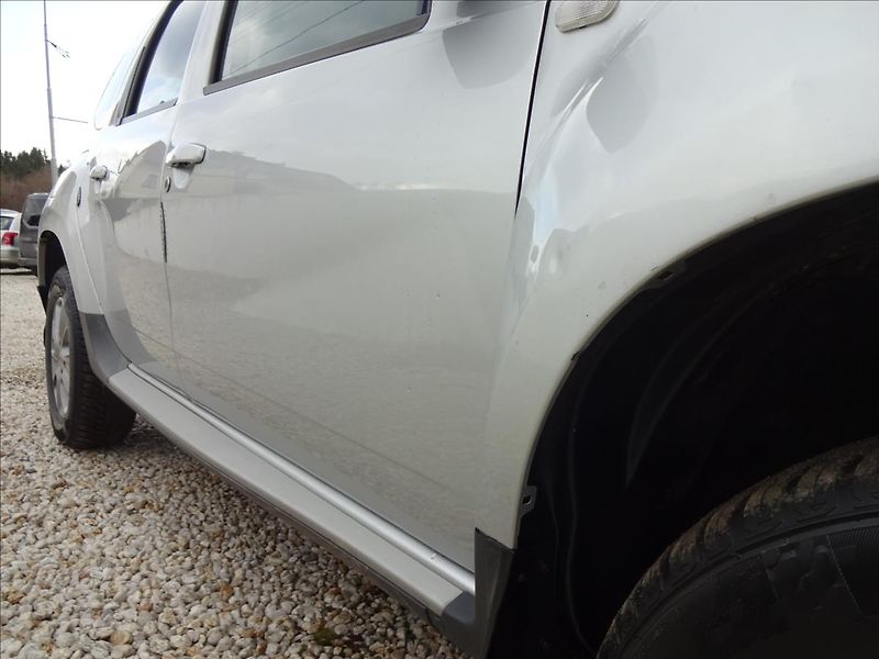 Dacia Duster 1,5 DCi 80kW 4X4 - fotka 10 z 45