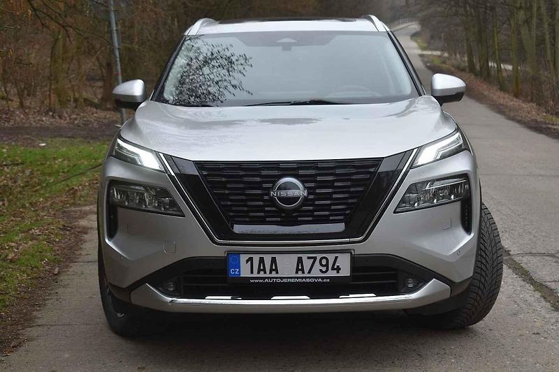 Nissan X-Trail zůstal věrný svým hodnotám i s jiným typem pohonu