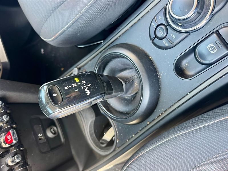 Mini Countryman 2,0 D Cooper F60 110kw Automat - fotka 14 z 17