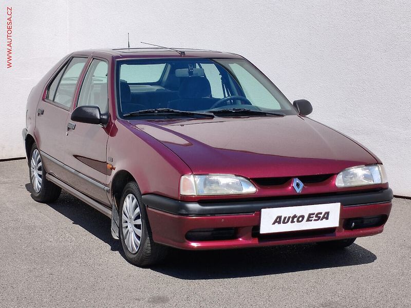 Renault R19 (1992) 1.8i, STK 4/2028, servo - fotografie inzerátu