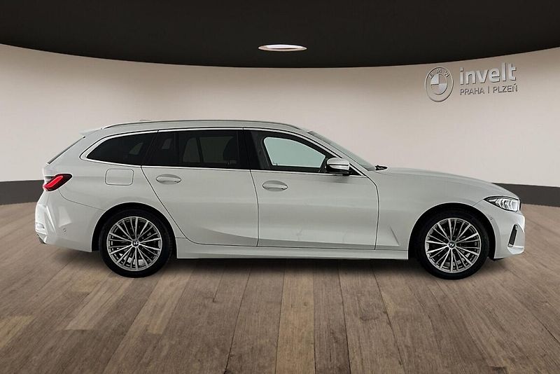 BMW Řada 3 řady 3 | 320d xDrive - fotka 2 z 28