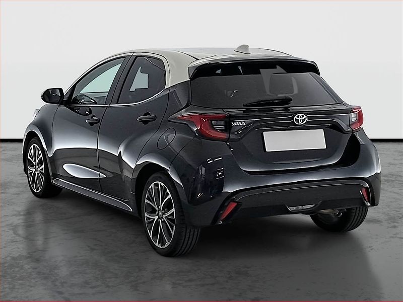 Toyota Yaris (2020) 1.5 VVT-i, Kůže, Tempomat - fotka 4 z 16