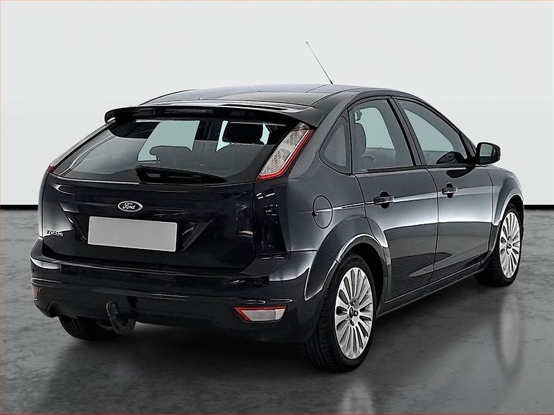Ford Focus (2010) 1.8 16V, po STK, Tažné - fotka 5 z 14