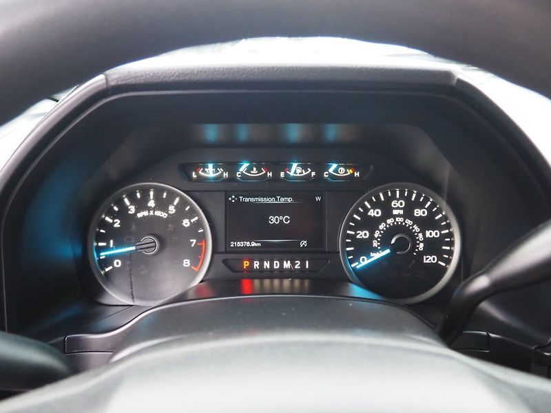 Ford F-150 (2018) 3.3L 4x4 SuperCrew - fotka 20 z 41