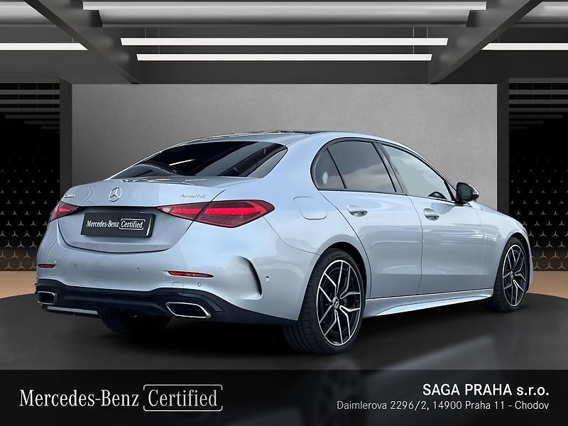Mercedes-Benz Třídy C 300 d 4MATIC AMG Night Panoram - fotka 4 z 18