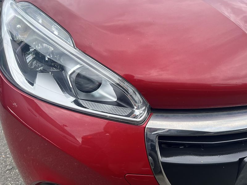 Peugeot 208 1.2i KAMERA KLIMA PŮVOD ČR - fotka 36 z 41