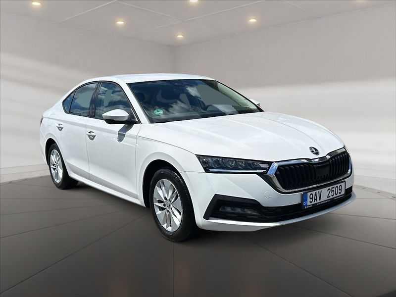 Škoda Octavia 2,0 TDI 110 Ambition DSG 5d - fotka 1 z 11