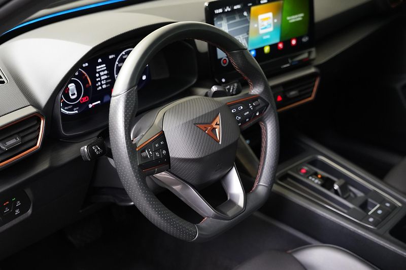 Cupra Leon - fotka 14 z 25