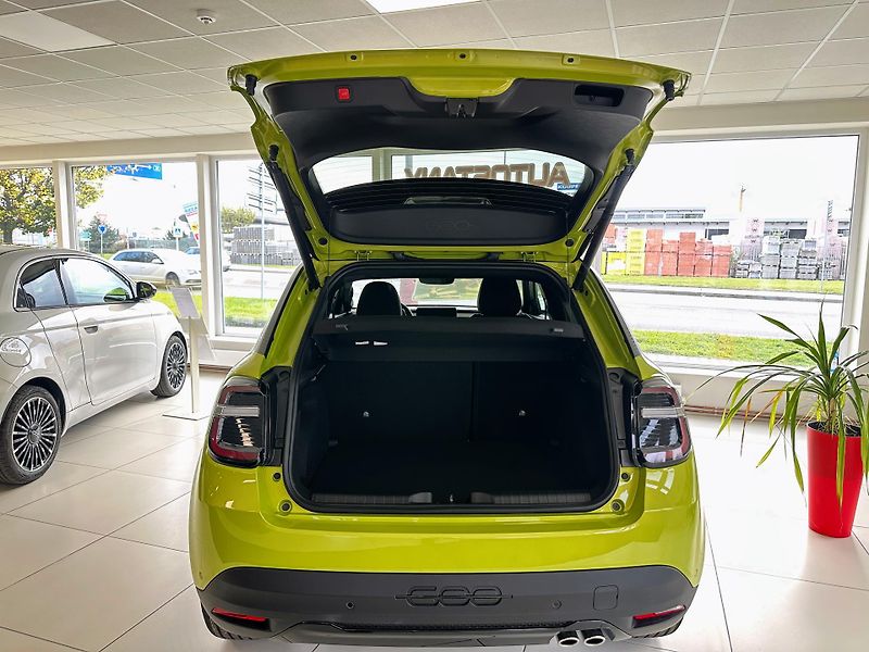 Fiat 600 (2026) Sport 1,2 Turbo Hybrid 145k AT - fotka 24 z 25