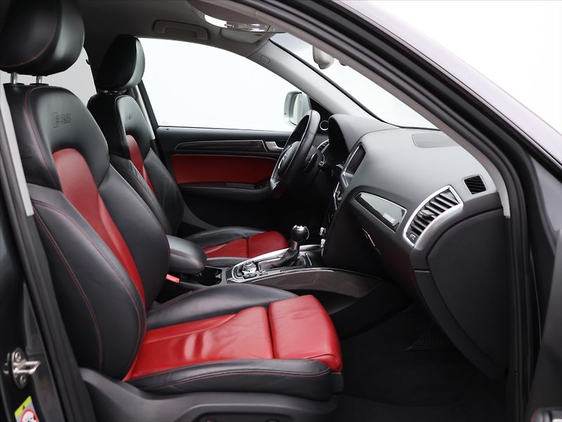 Audi SQ5 3,0 BiTDI quattro Tiptronic - fotka 11 z 35