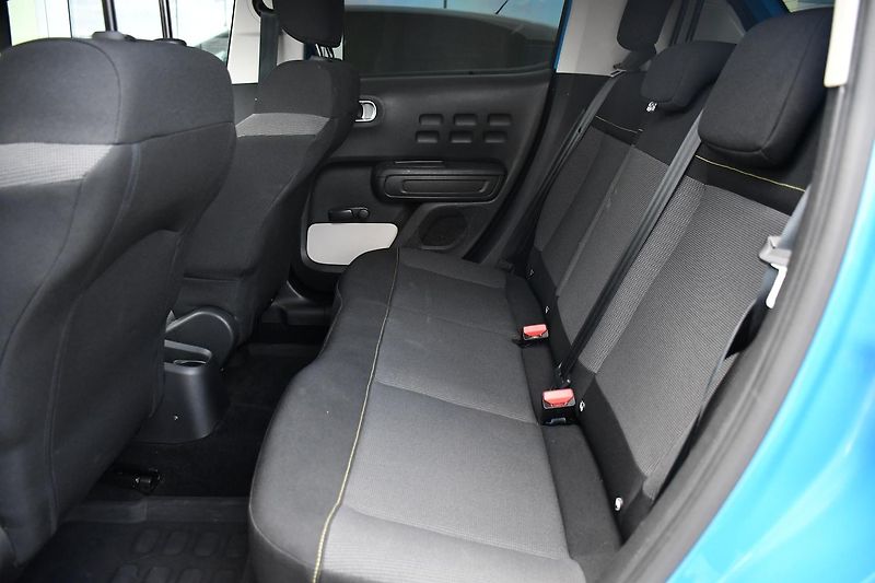 Citroën C3  1.6BlueHDi 75 S&S SHINE ČR - fotka 19 z 31