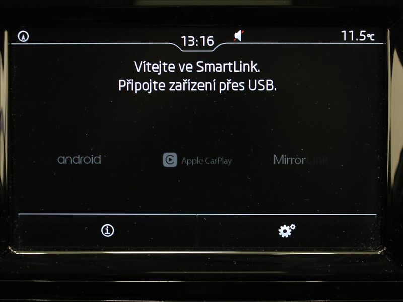 Škoda Rapid 1,2 TSi 81kW Style+ 37tkm! 1.m - fotka 12 z 26