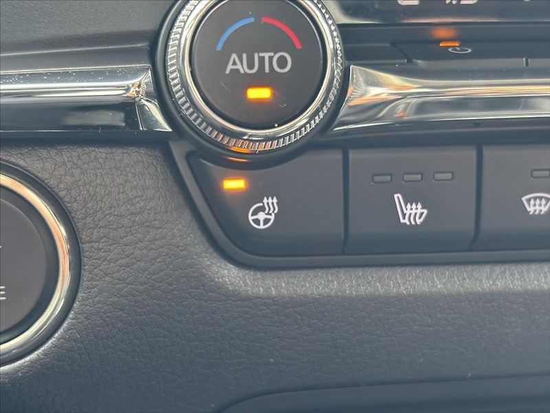 Mazda CX-30 2,0 i 137kW AT GT Plus CARPLAY - fotka 32 z 47